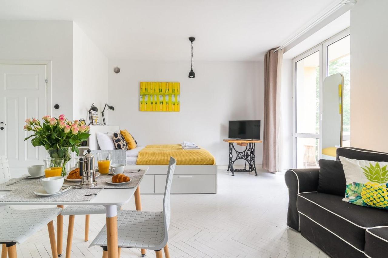 Rent Like Home - Wilcza 22A Varşovia Exterior foto