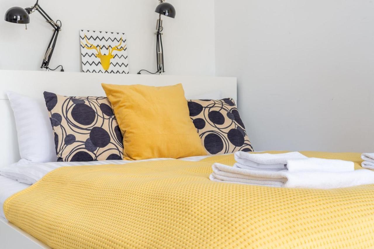 Rent Like Home - Wilcza 22A Varşovia Exterior foto