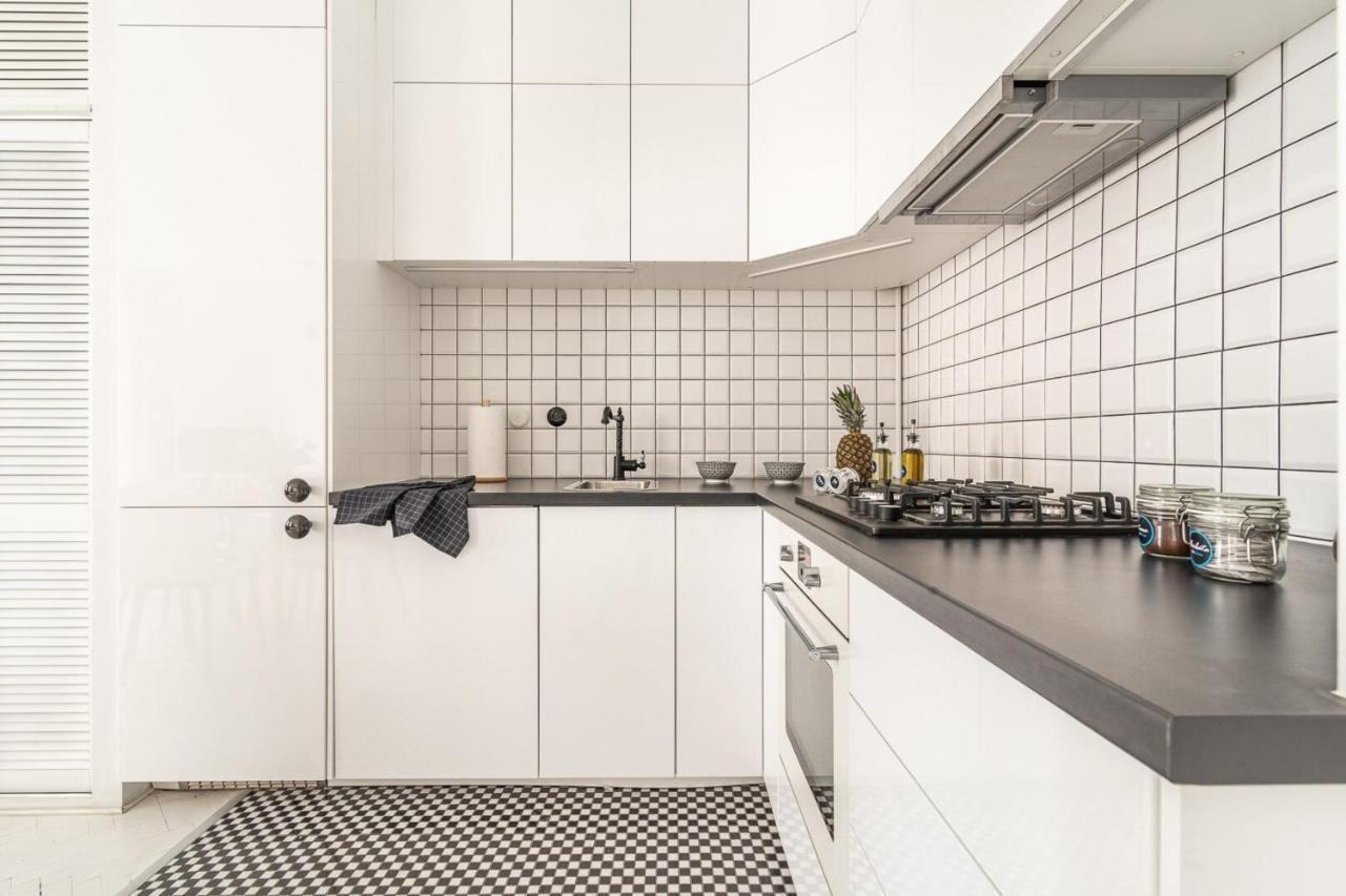Rent Like Home - Wilcza 22A Varşovia Exterior foto